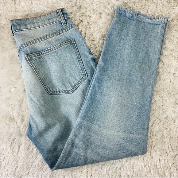 BDG Hi Waist Raw Hem Cropped Jeans Sz 26 Buttonfly - Picture 1 of 9
